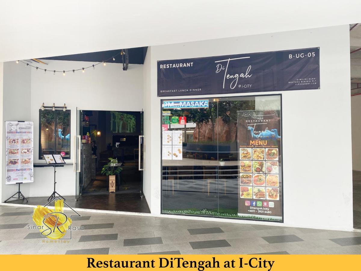 Sinar Rasa Homestay At I-Soho, I-City Shah Alam Zewnętrze zdjęcie Restaurant Di Tengah at I-City